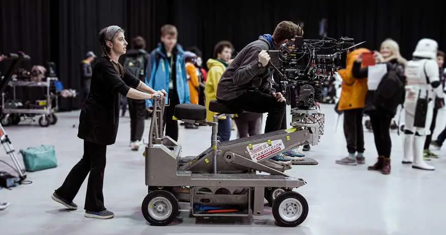 A trainee operating the dolly at Pinewood