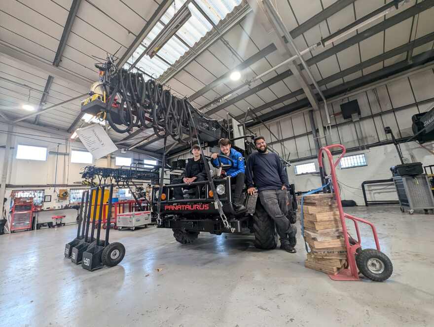 Grip department training with Panavision